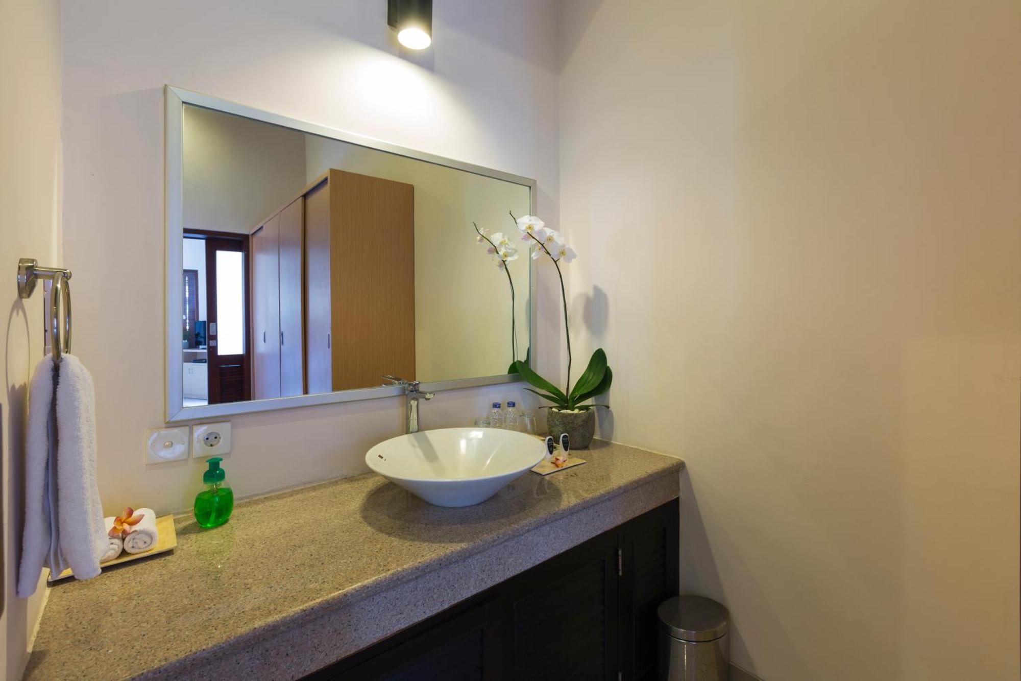 Kubal Villa And Living Seminyak Canggu  Ngoại thất bức ảnh